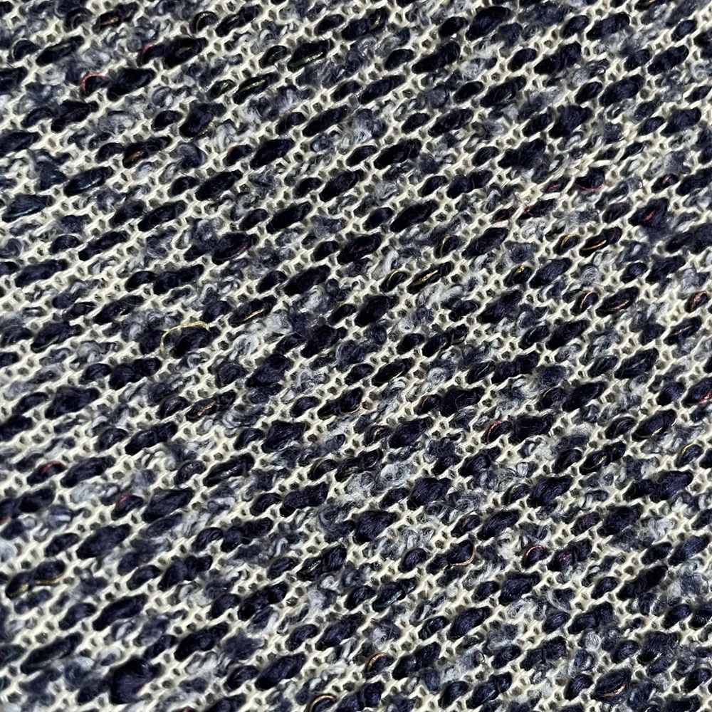 NWOT Roots sweater - Picture 4 of 5